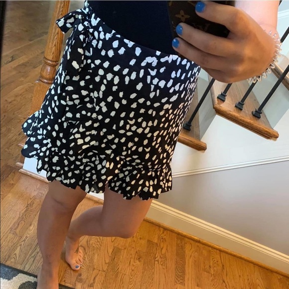 Black Polka Dot Skort - Picture 1 of 2